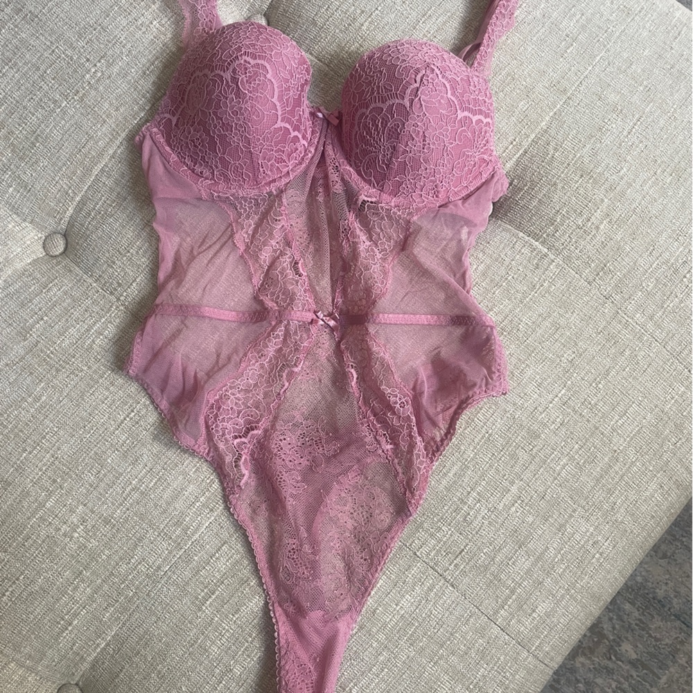 Victoria's Secret Dusty Rose Lace Bodysuit Bra